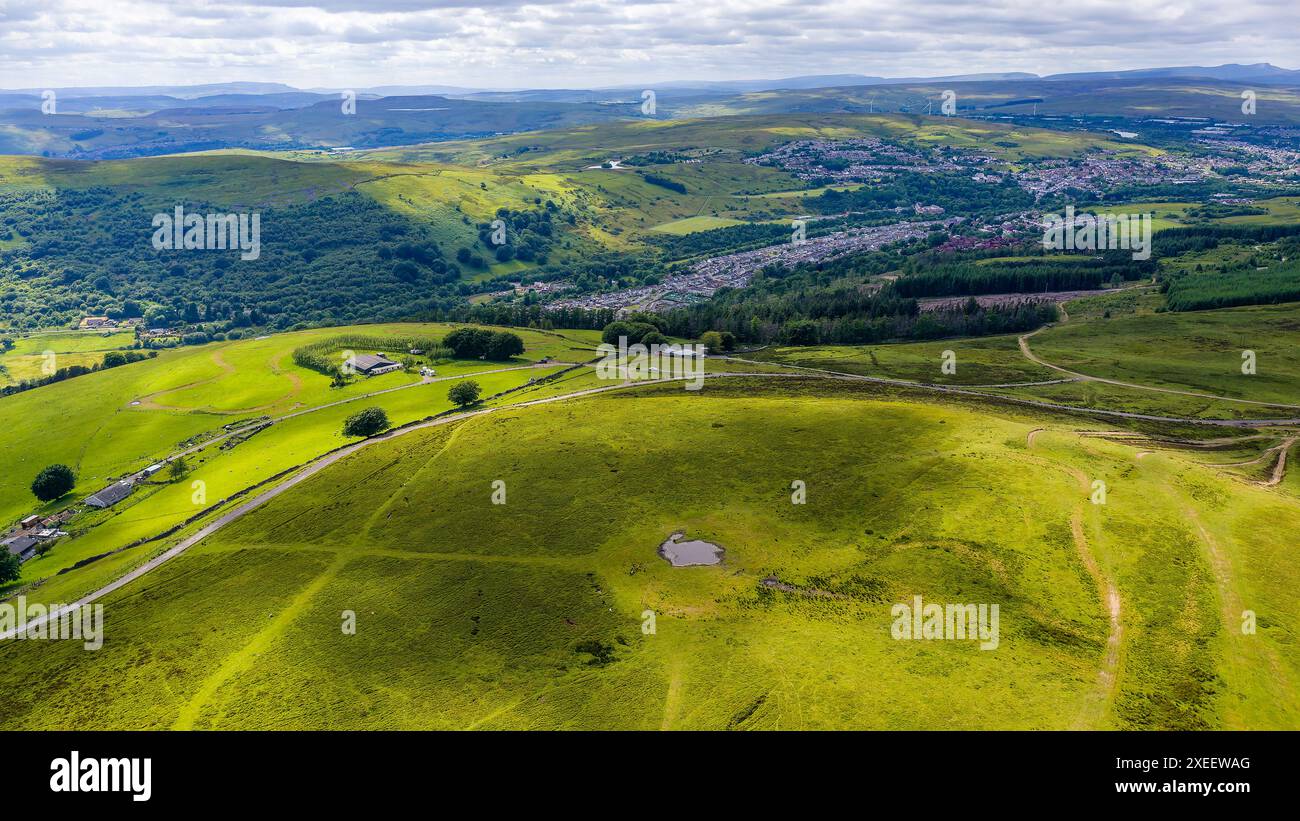 South Wales Valleys Towns Hi res Stock Photography And Images Alamy south-wales-valleys-towns-hi-res-stock-photography-and-images-alamy