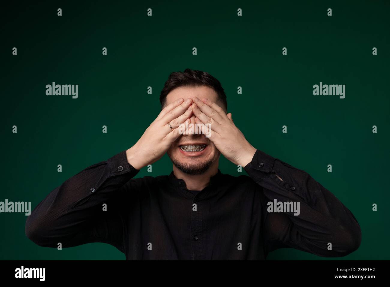 Anxiety eyes hi-res stock photography and images - Alamy
