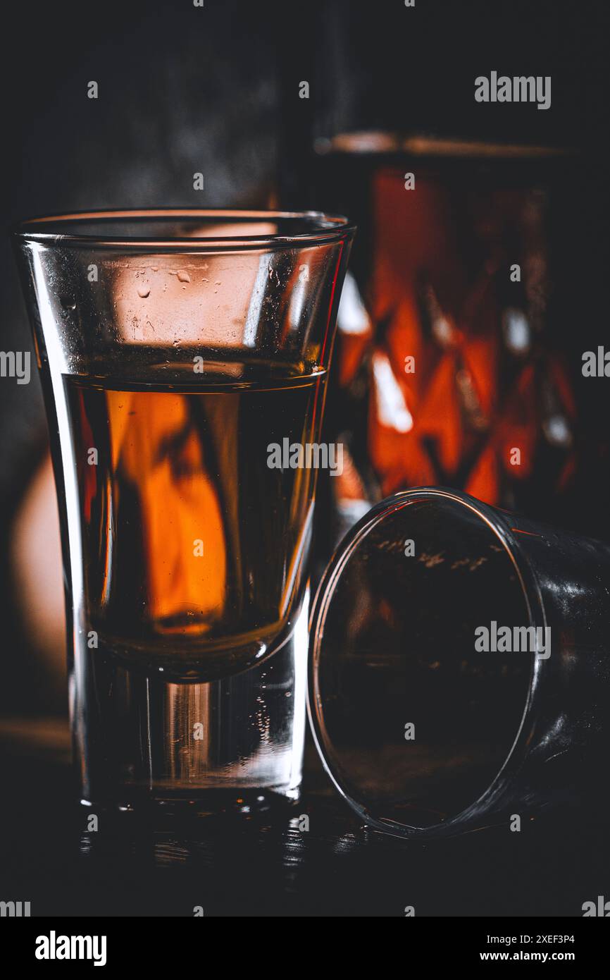 Shot glass hi-res stock photography and images - Alamy