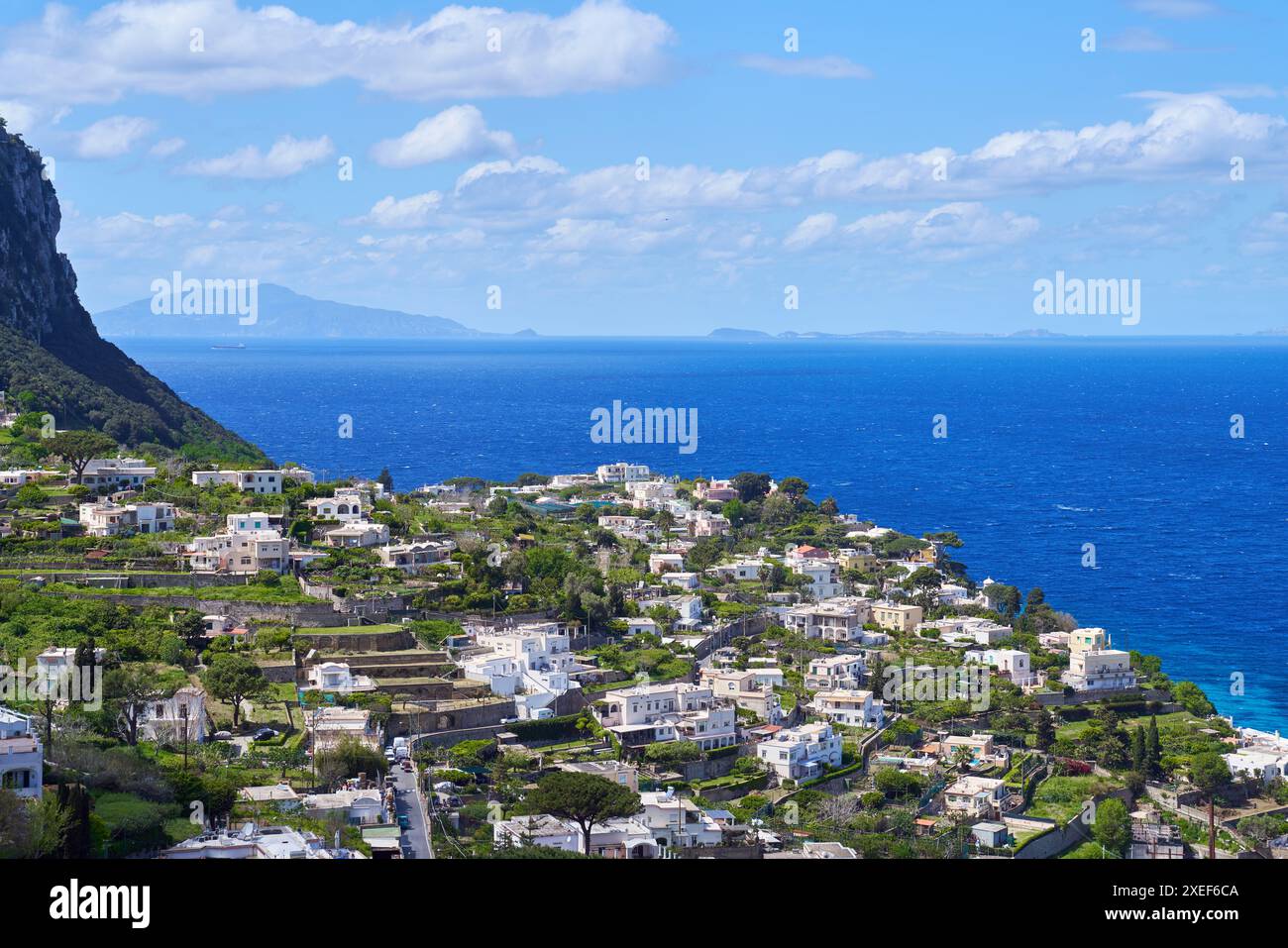 Panoramic view cliff capri island hi-res stock photography and images ...