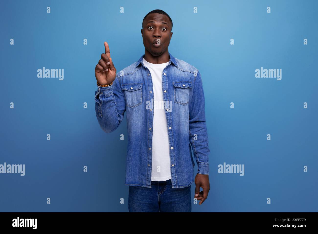 African attractive hi-res stock photography and images - Alamy