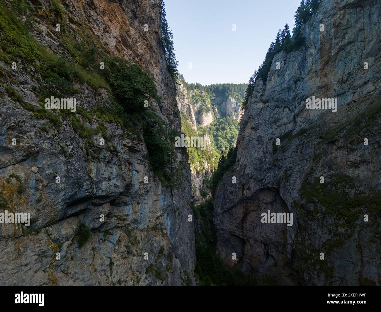 Steep cliffs narrow pass hi-res stock photography and images - Alamy