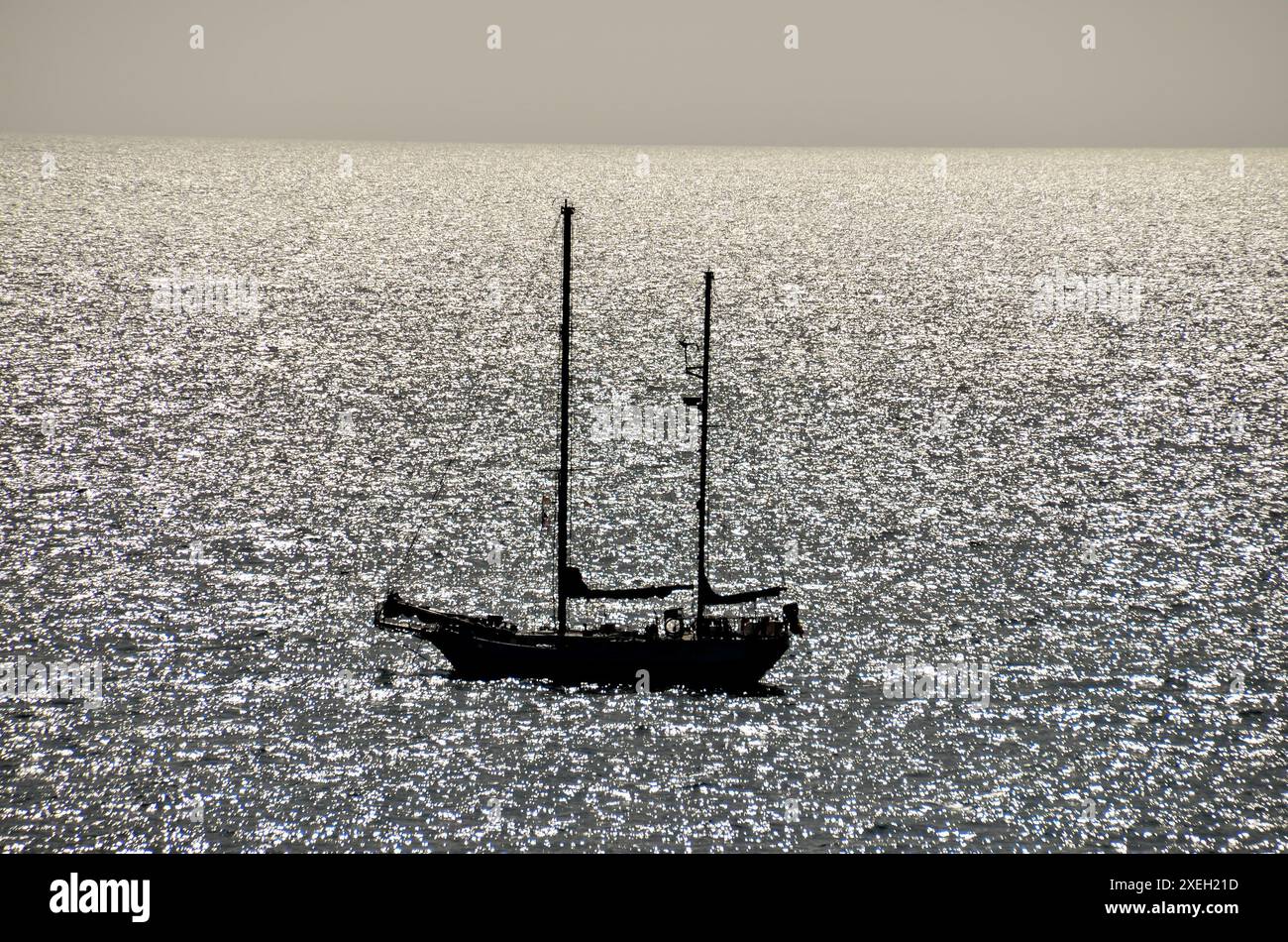 Bass boat silhouette hi-res stock photography and images - Alamy