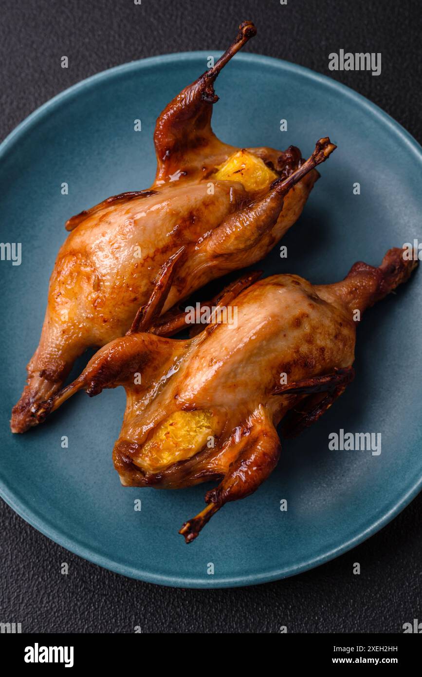 Cooked pigeon restaurant hi-res stock photography and images - Alamy