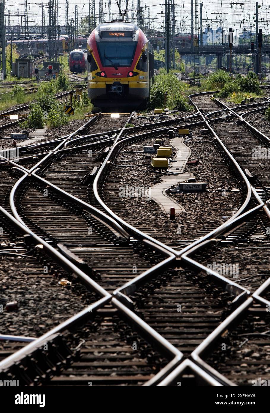 Station apron hi-res stock photography and images - Alamy