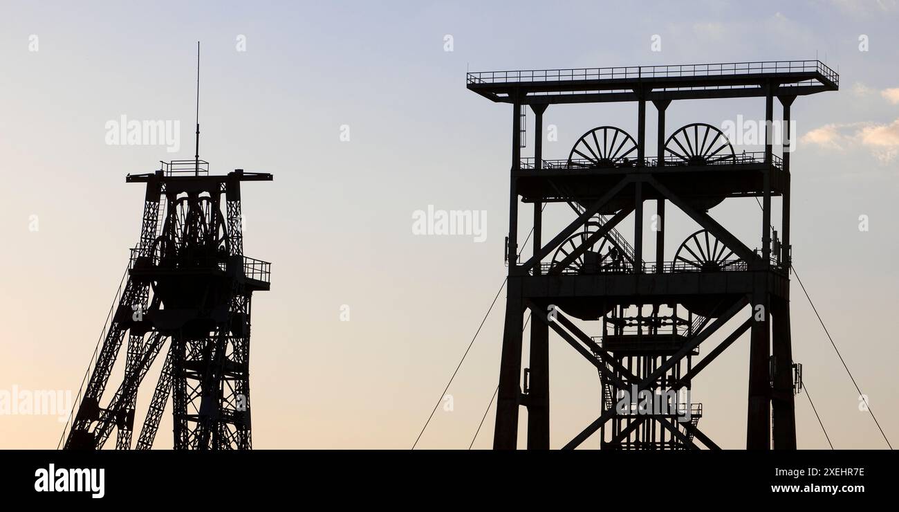 Conveyor towers in the early morning, Gneisenau district park, Dortmund, Ruhr area, Germany, Europe Stock Photo