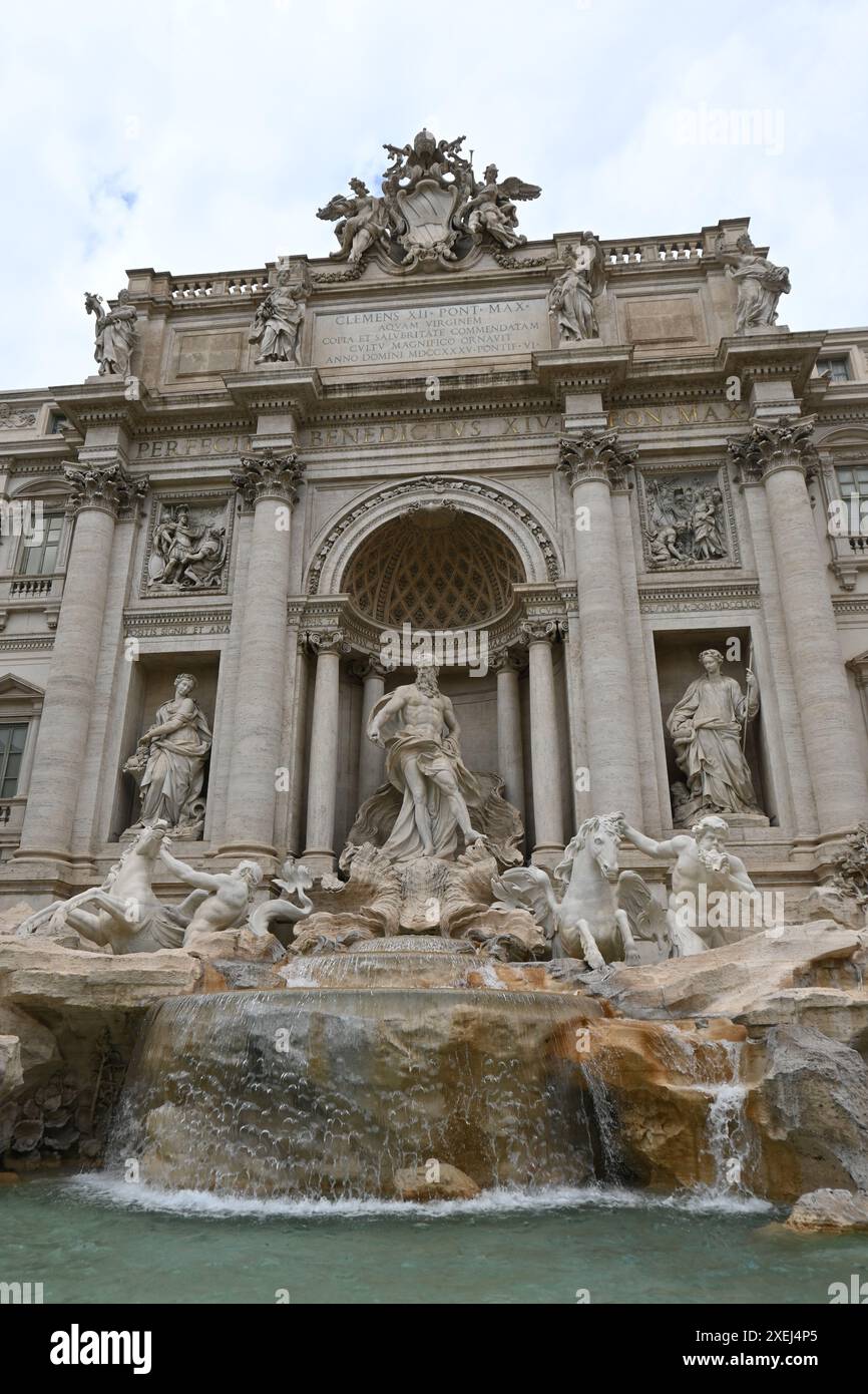Eurore, Italy, Rome fontana di trevi and colosseum Stock Photo