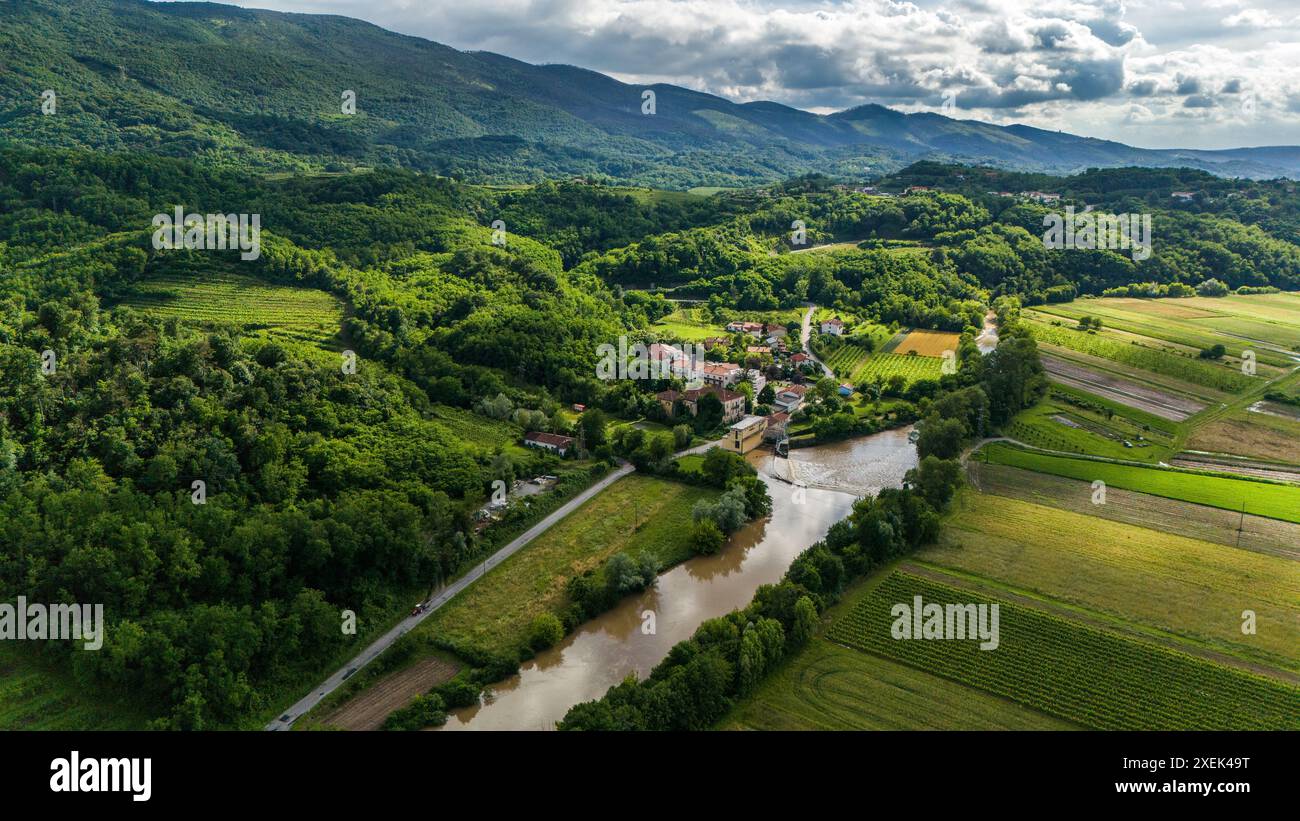 Verdant view hi-res stock photography and images - Alamy