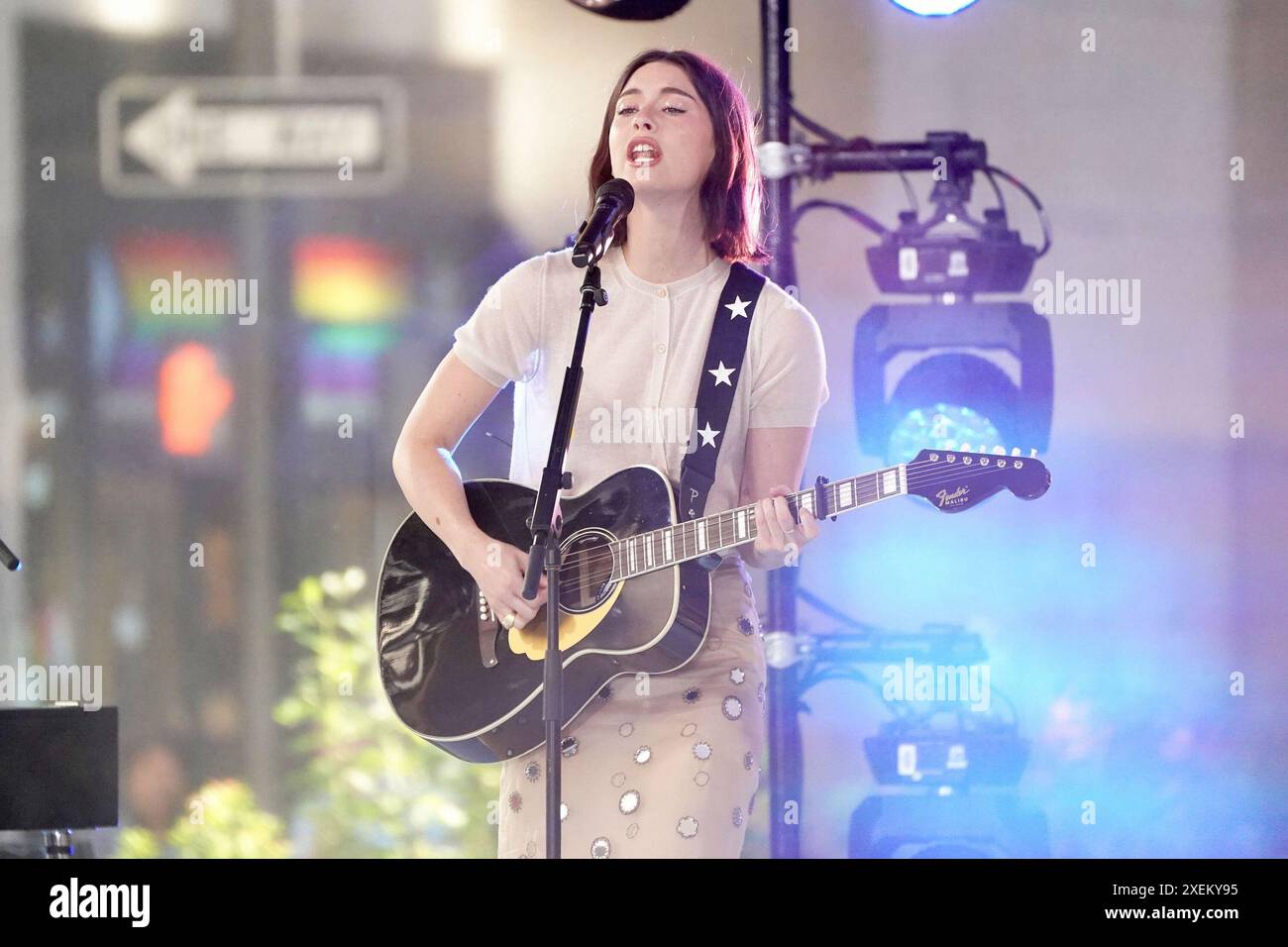 Ny. 28th June, 2024. Gracie Abrams on stage for NBC Today Show Concert