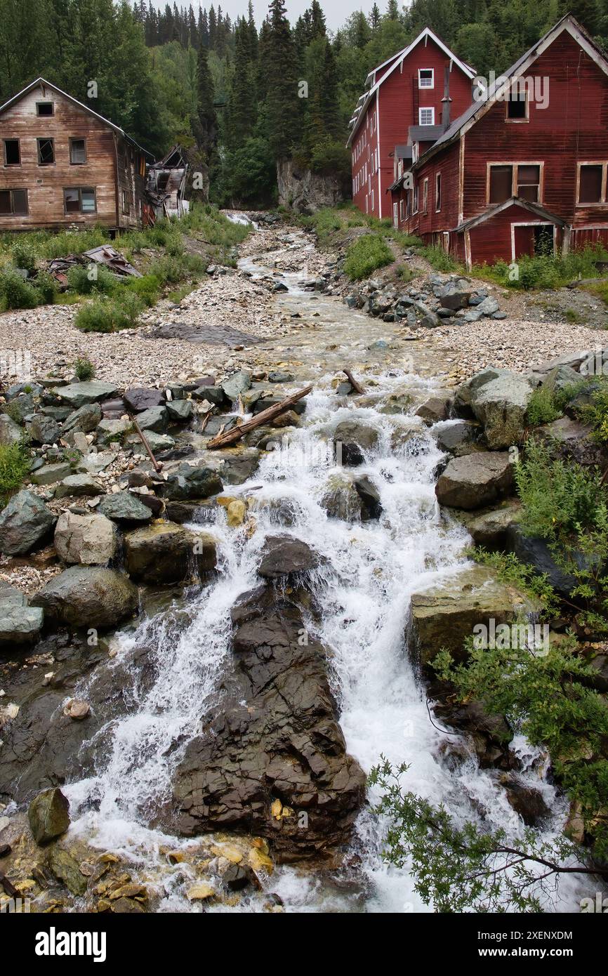 Stream flowing between buildings hi-res stock photography and images ...
