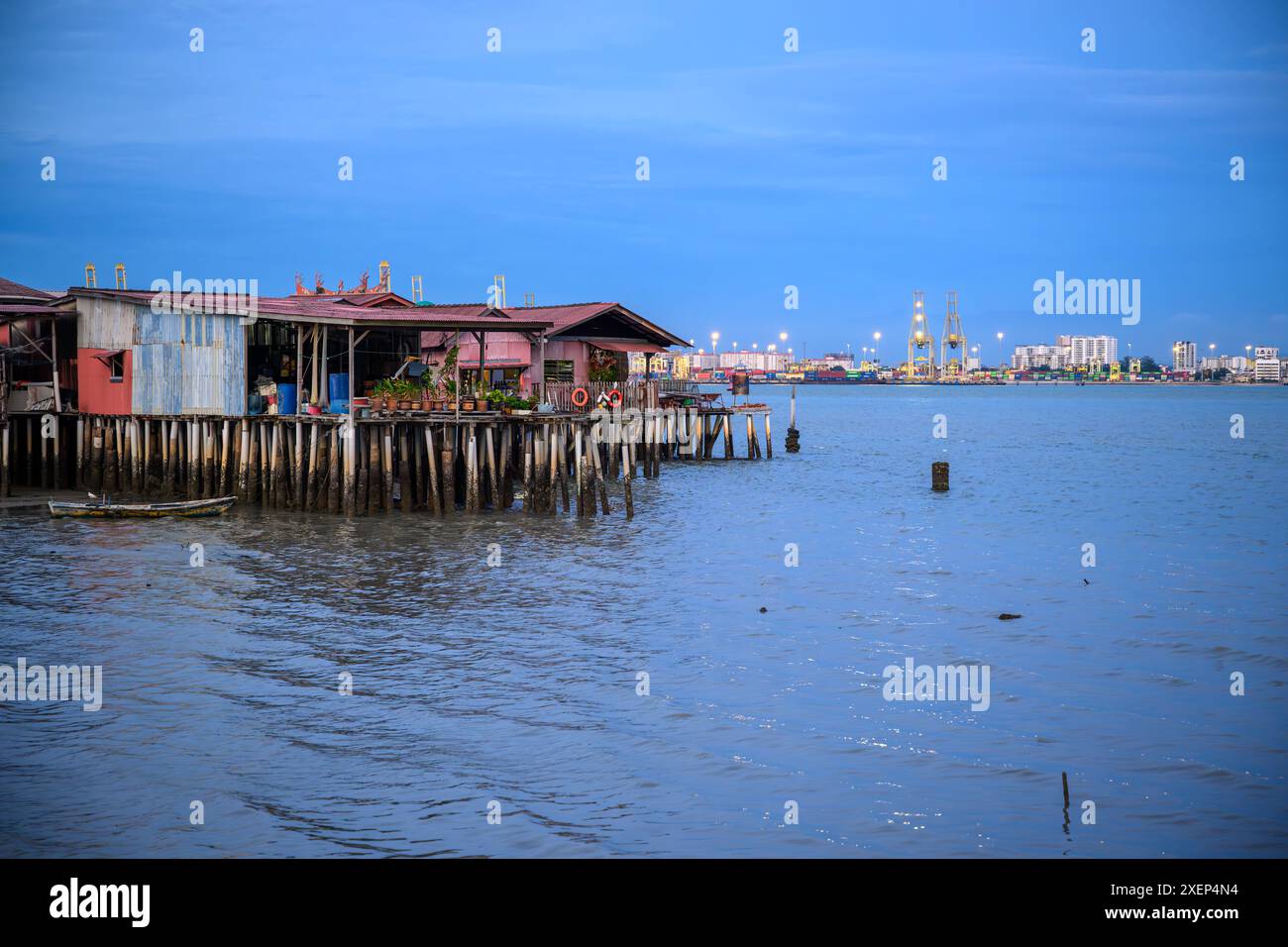 the-chew-jetty-at-night-time-penang-malaysia-stock-photo-alamy