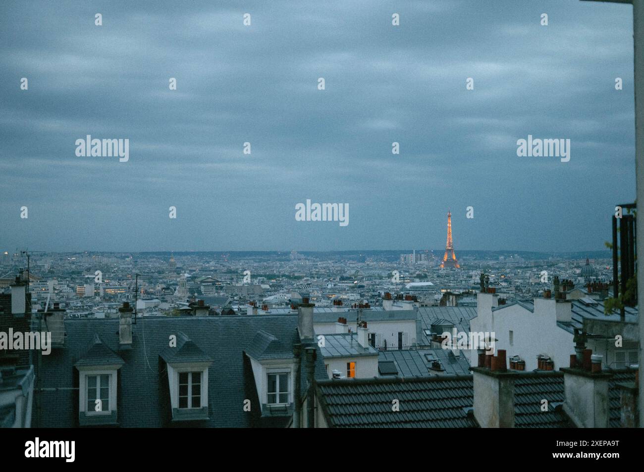 Paris rooftops night hi-res stock photography and images - Alamy