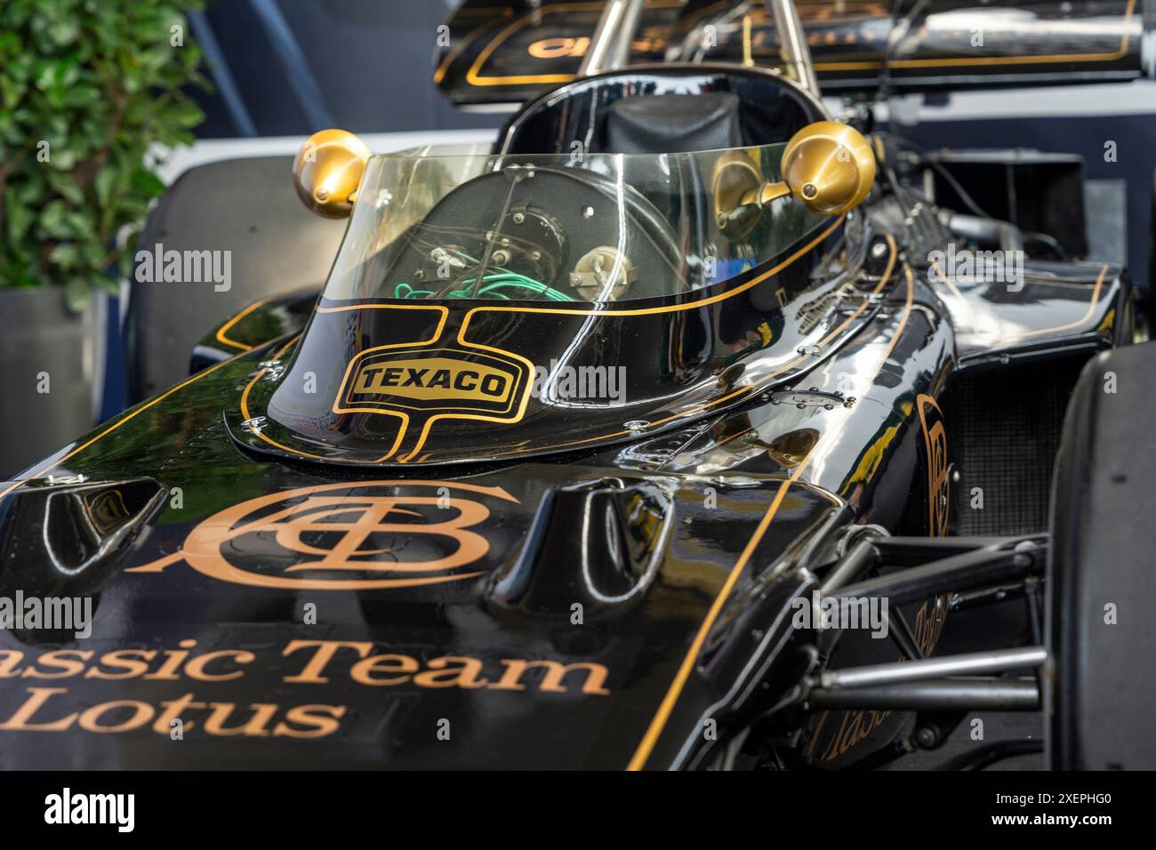 Lotus 72 emerson fittipaldi hi-res stock photography and
