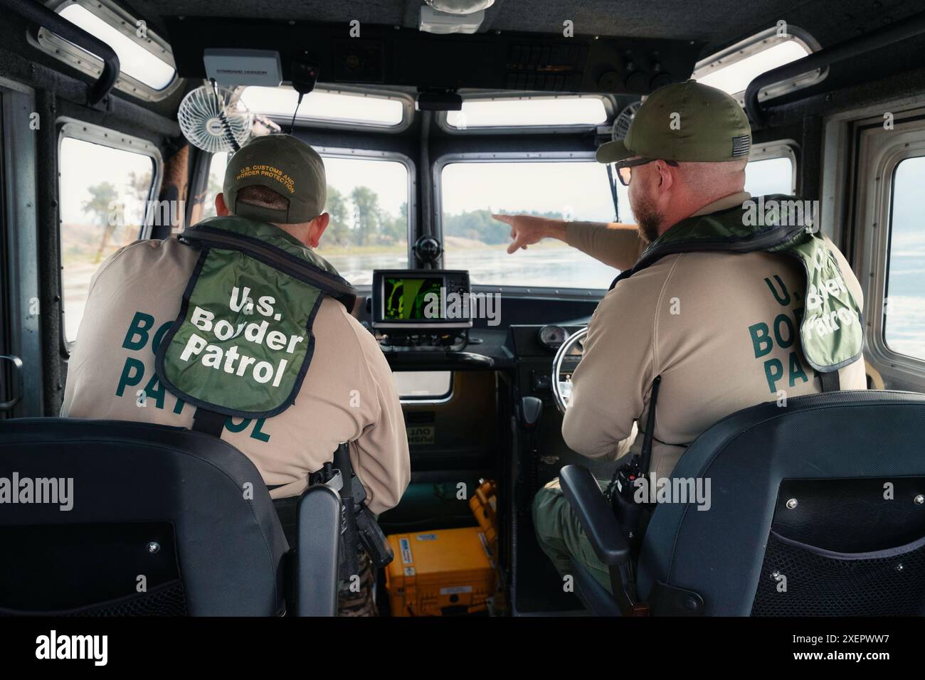 Wash border hi-res stock photography and images - Alamy