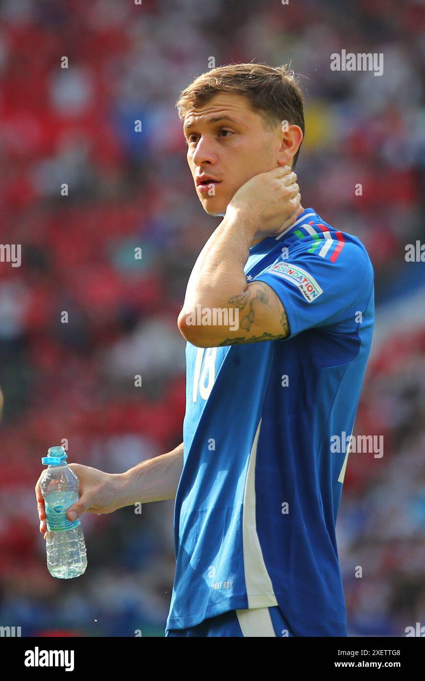 Barella italy euro 2024 hi-res stock photography and images - Alamy