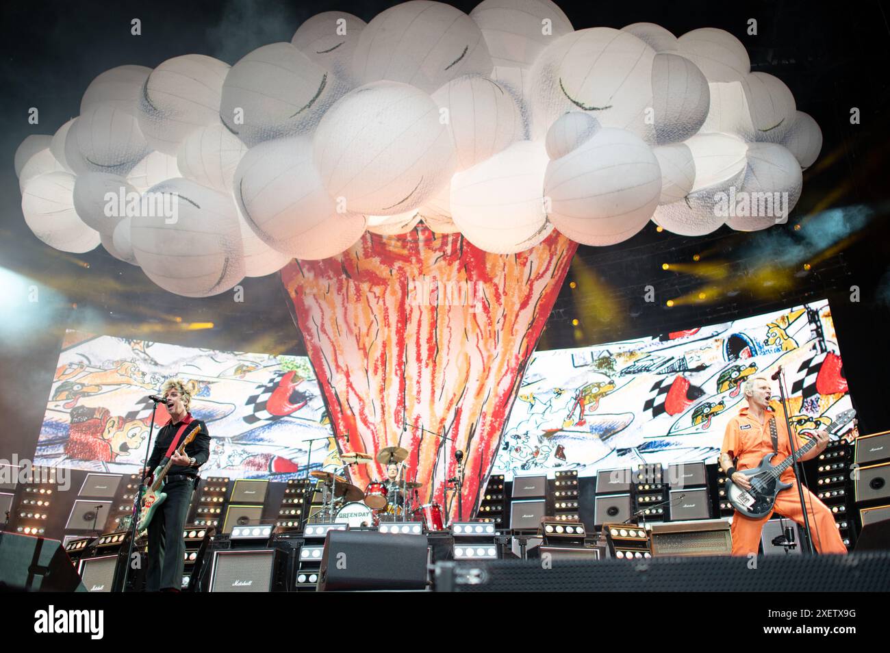 Green day saviors tour 2024 hires stock photography and images Alamy