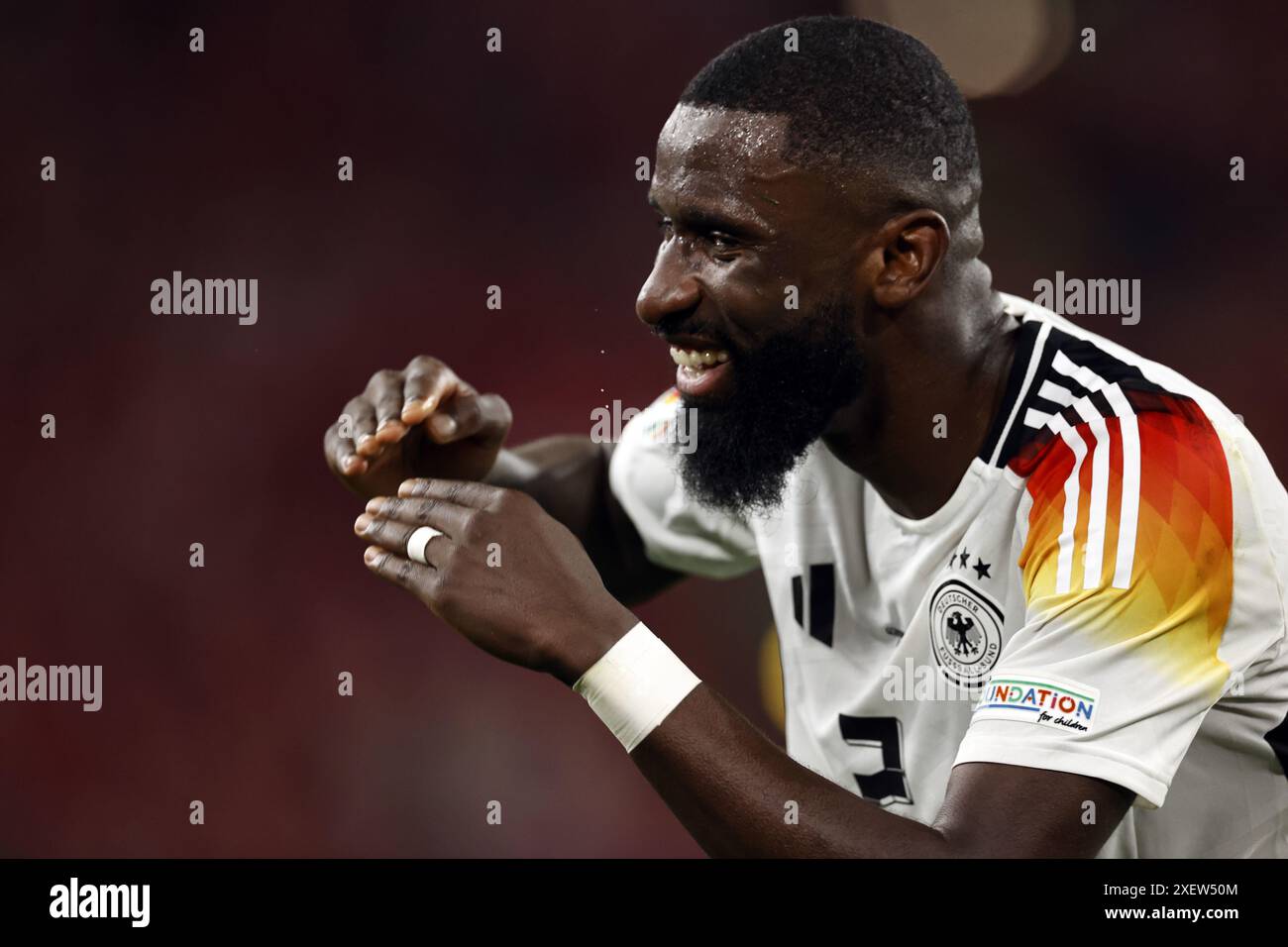 Maillot Extérieur Allemagne Euro 2024 – Rüdiger #2 – Adidas IP8158 – Taille S – Rose
