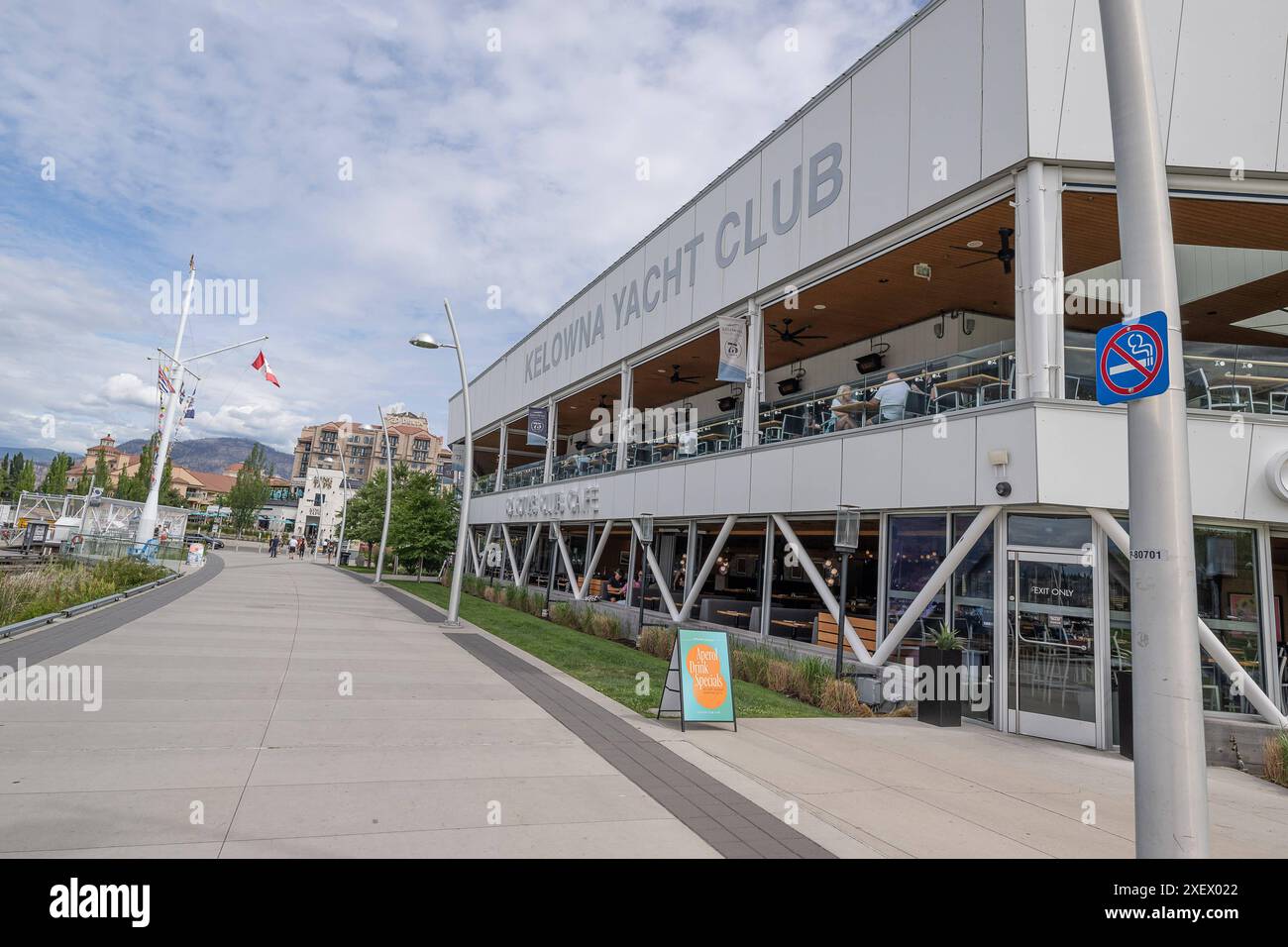 Kelowna yacht club hi-res stock photography and images - Alamy