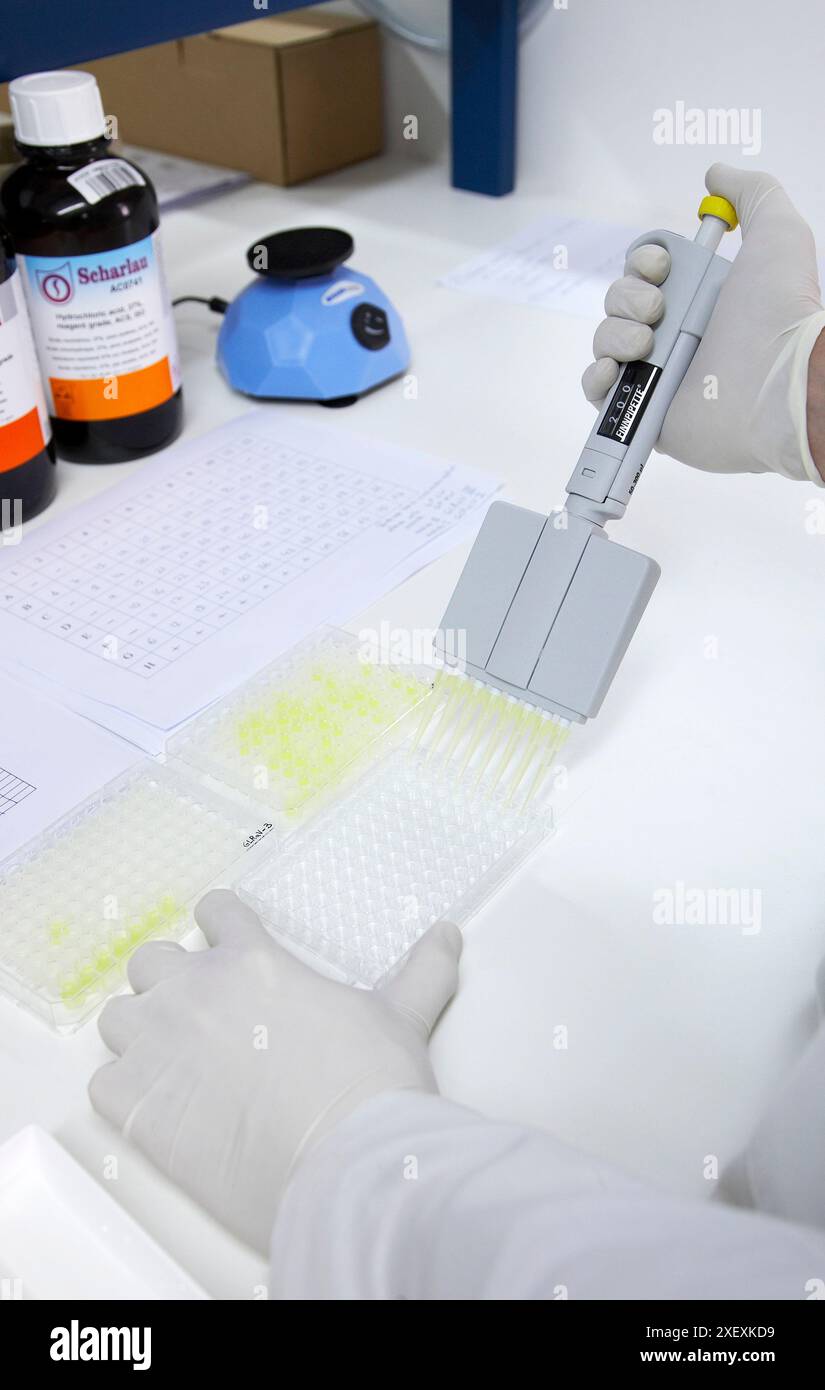 Vitis Lab Machine R+D lab, development of vines, Vitis, Navarre, spain Stock Photo - Alamy