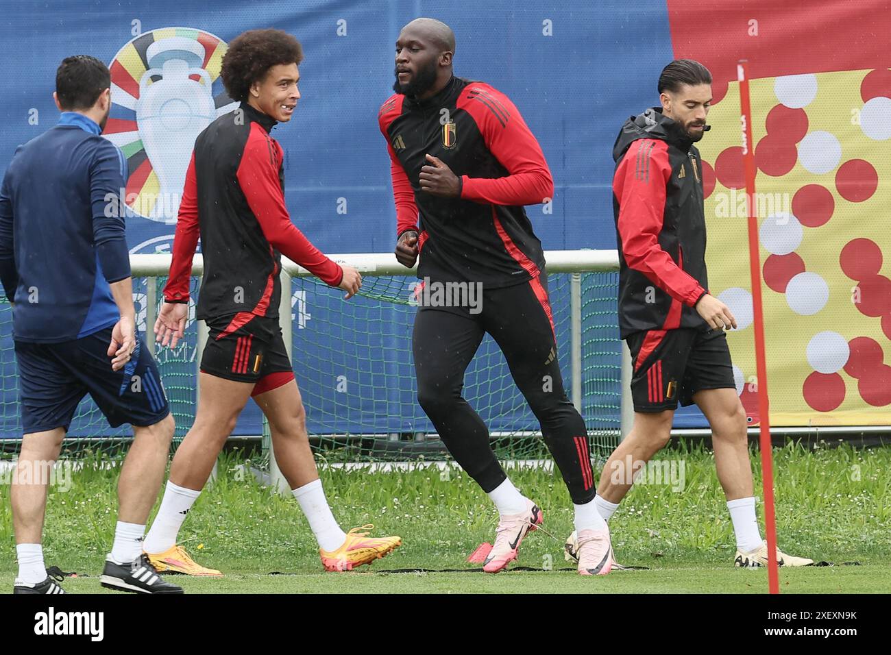 The Weight of 100 Caps: Lukaku and Witsel’s Unspoken Legacy