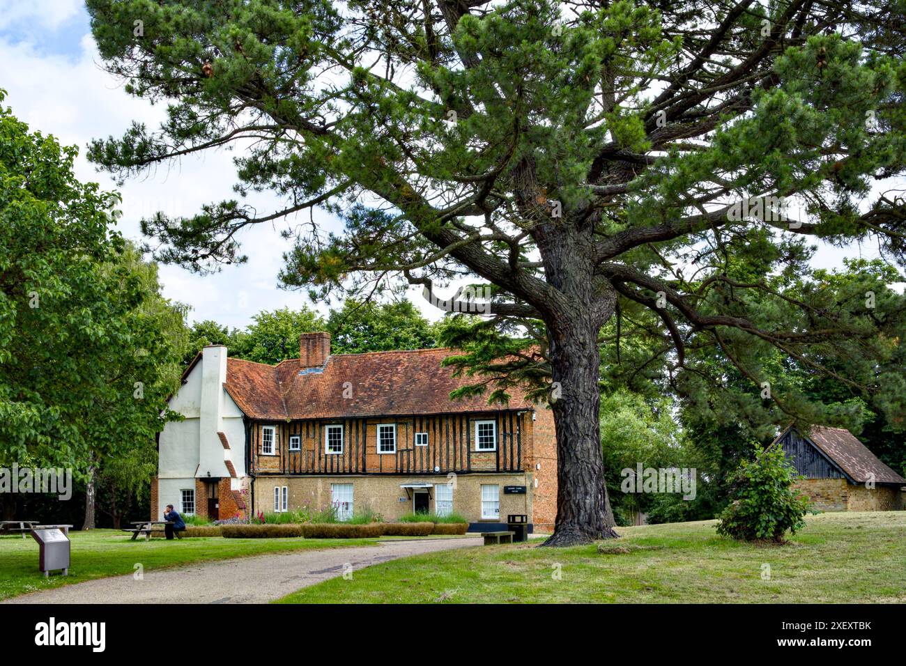 Ruislip Manor Farm House Heritage Site, Ruislip, Borough of Hillingdon