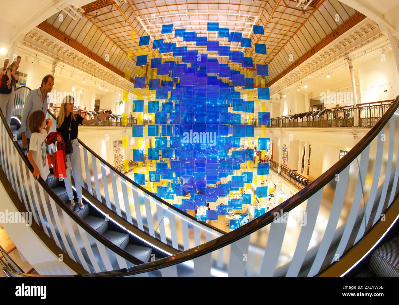 Daniel buren free exhibition hi-res stock photography and images - Alamy