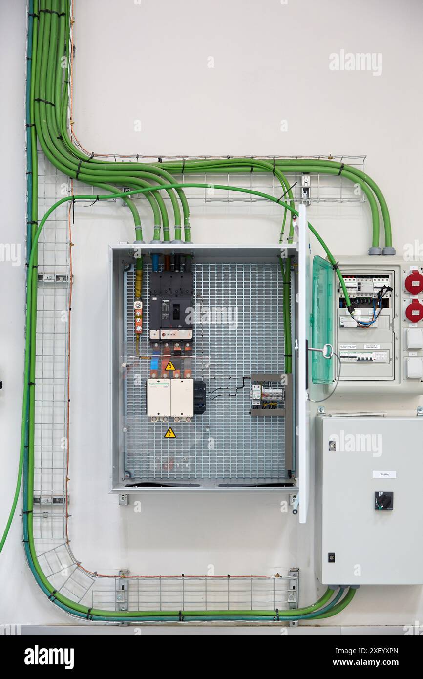 Lab Wire Grid Electric infrastructure. Ingrid. New experimental infrastructure for ...