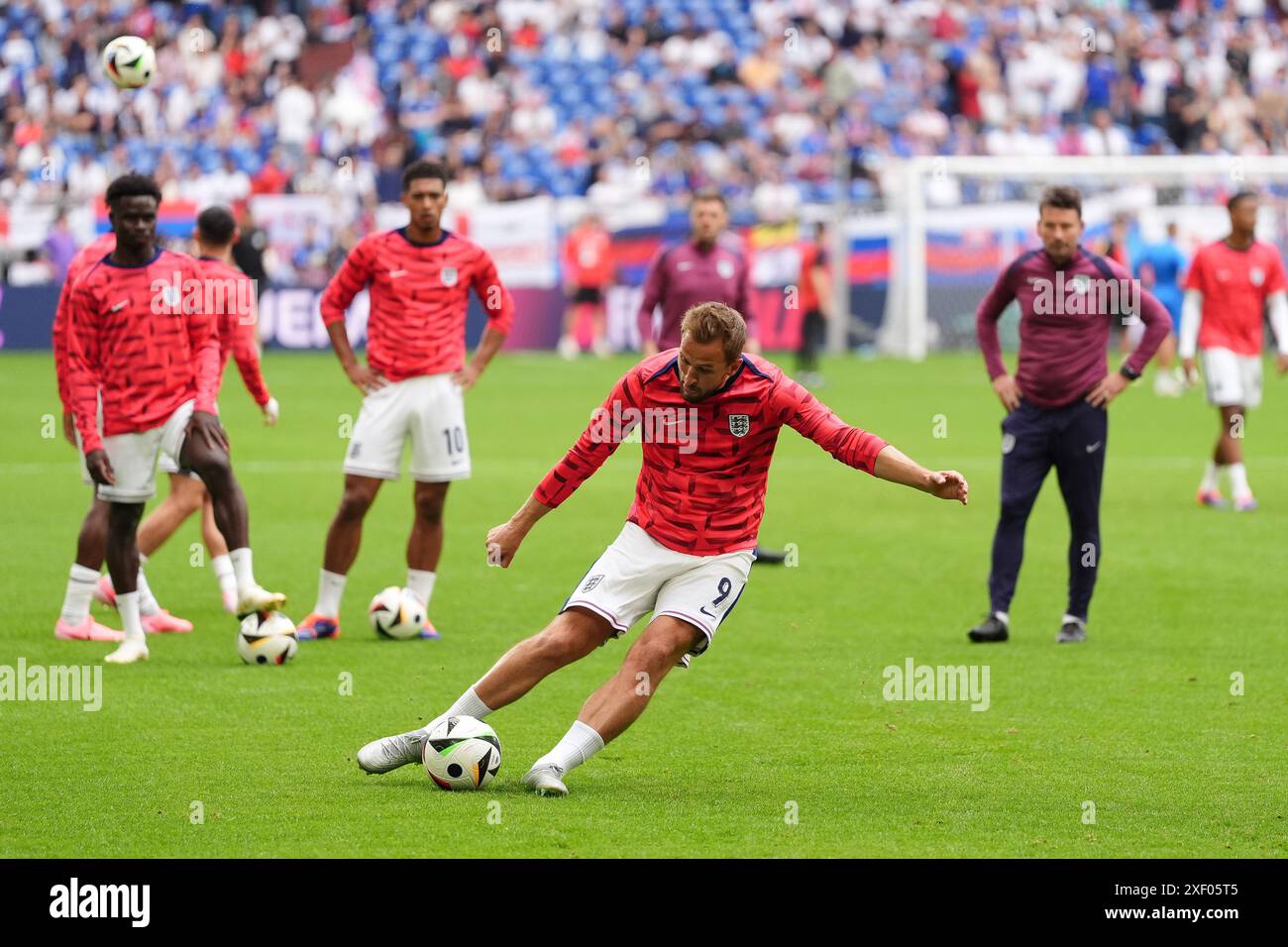 England's Harry Kane warms up ahead of the UEFA Euro 2024, round of 16