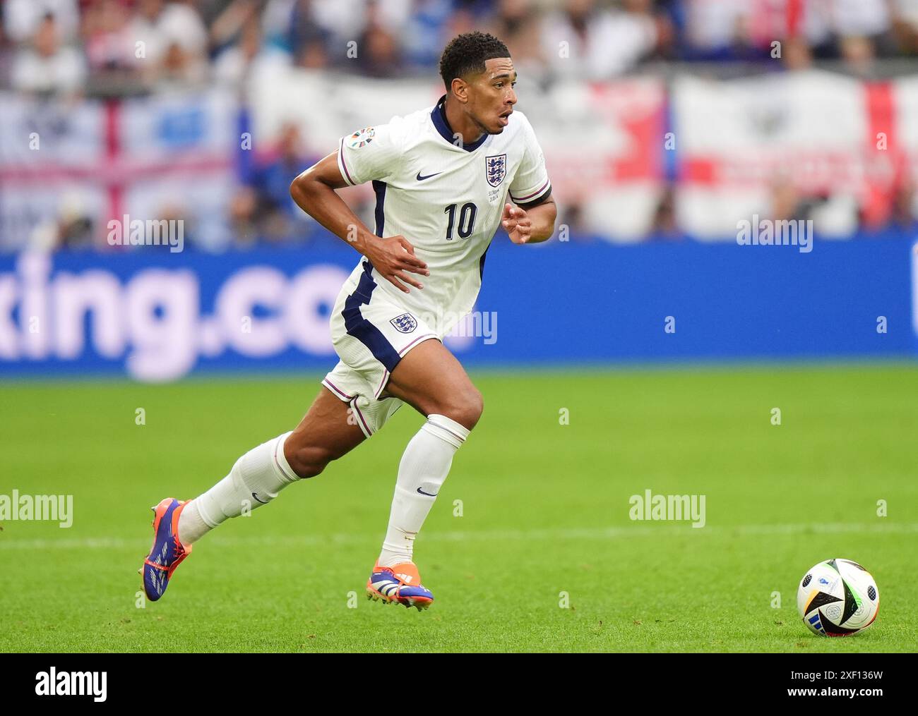 England's Jude Bellingham during the UEFA Euro 2025, round of 16 match