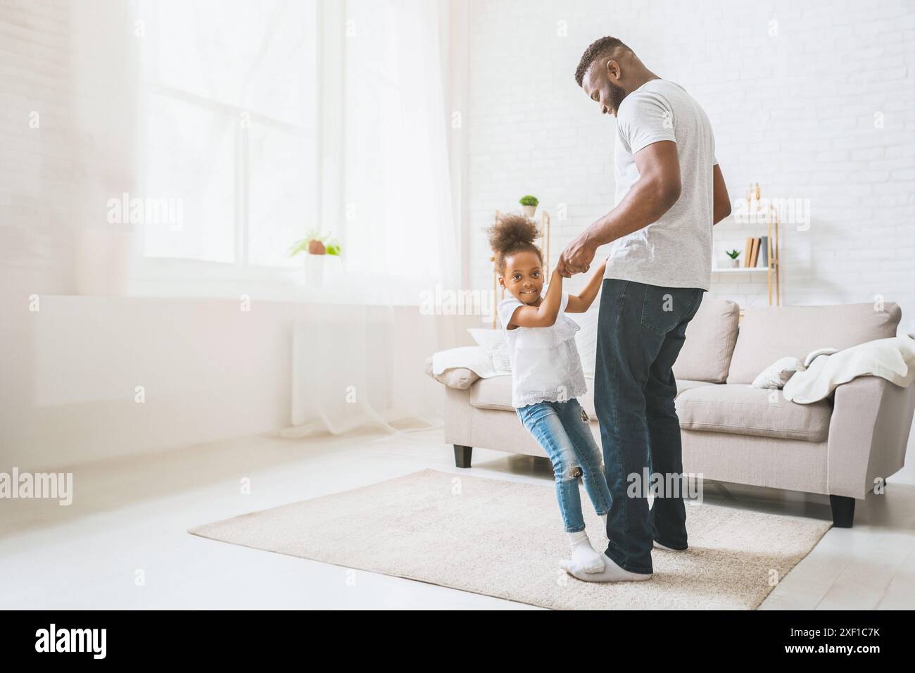 African american father dancing hi-res stock photography and images - Alamy