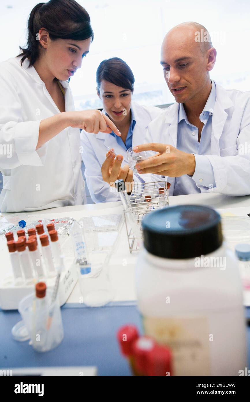 Microchemists Microbiolog hi-res stock photography and images - Alamy