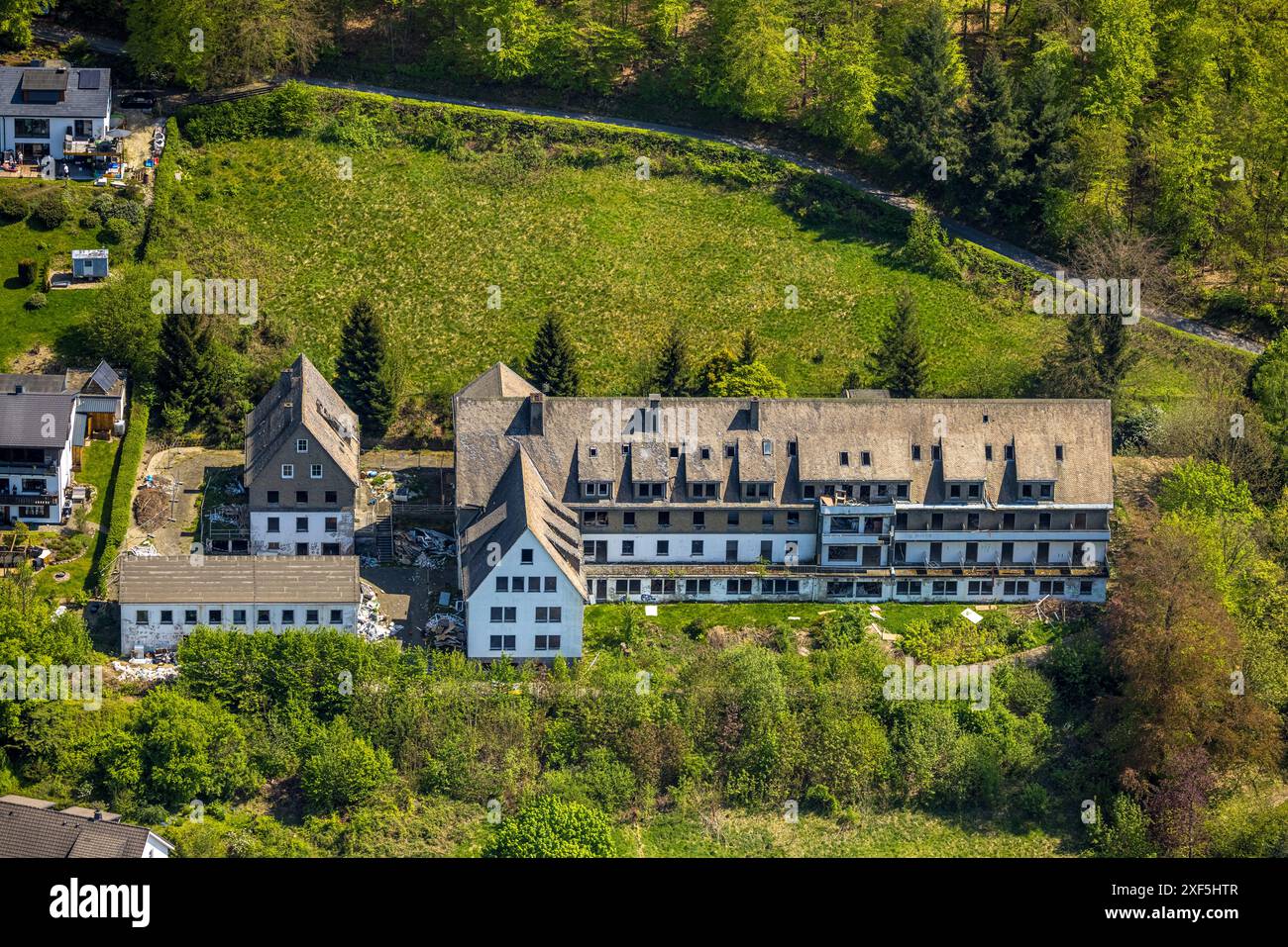Old peoples home st hi-res stock photography and images - Alamy