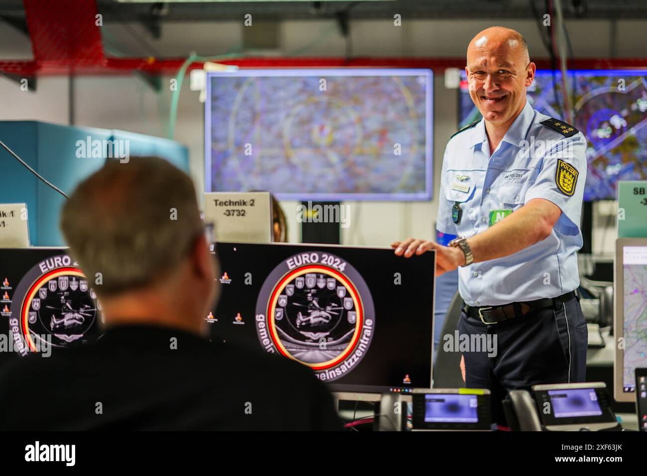 Protection Command Police Police command room hi-res stock photography and images - Alamy