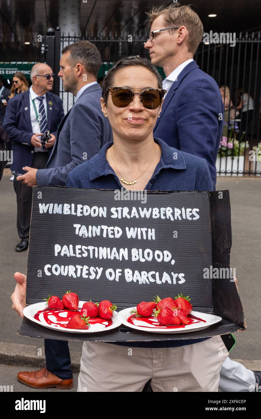 London UK 1st July 2024 A Pro Palestinian Activist Holds A Prop london-uk-1st-july-2024-a-pro-palestinian-activist-holds-a-prop