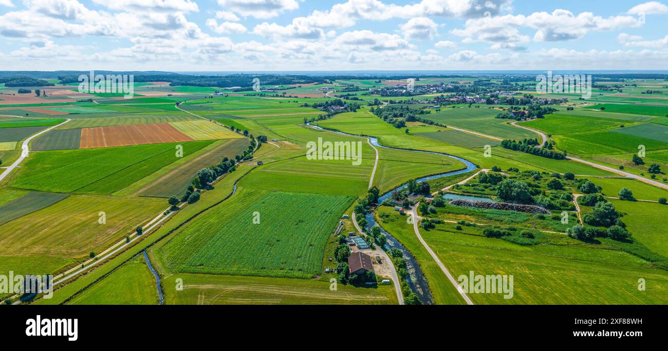 Dischingen Ausblick auf die Ortschaft Ballmertshofen nahe Dischingen im ...