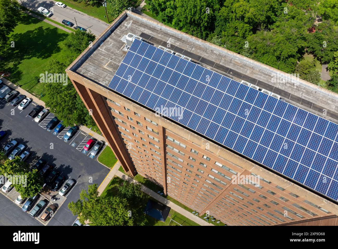 Image showcasing 4400 Southwood Dr, Lincoln, NE 68512 | Zillow