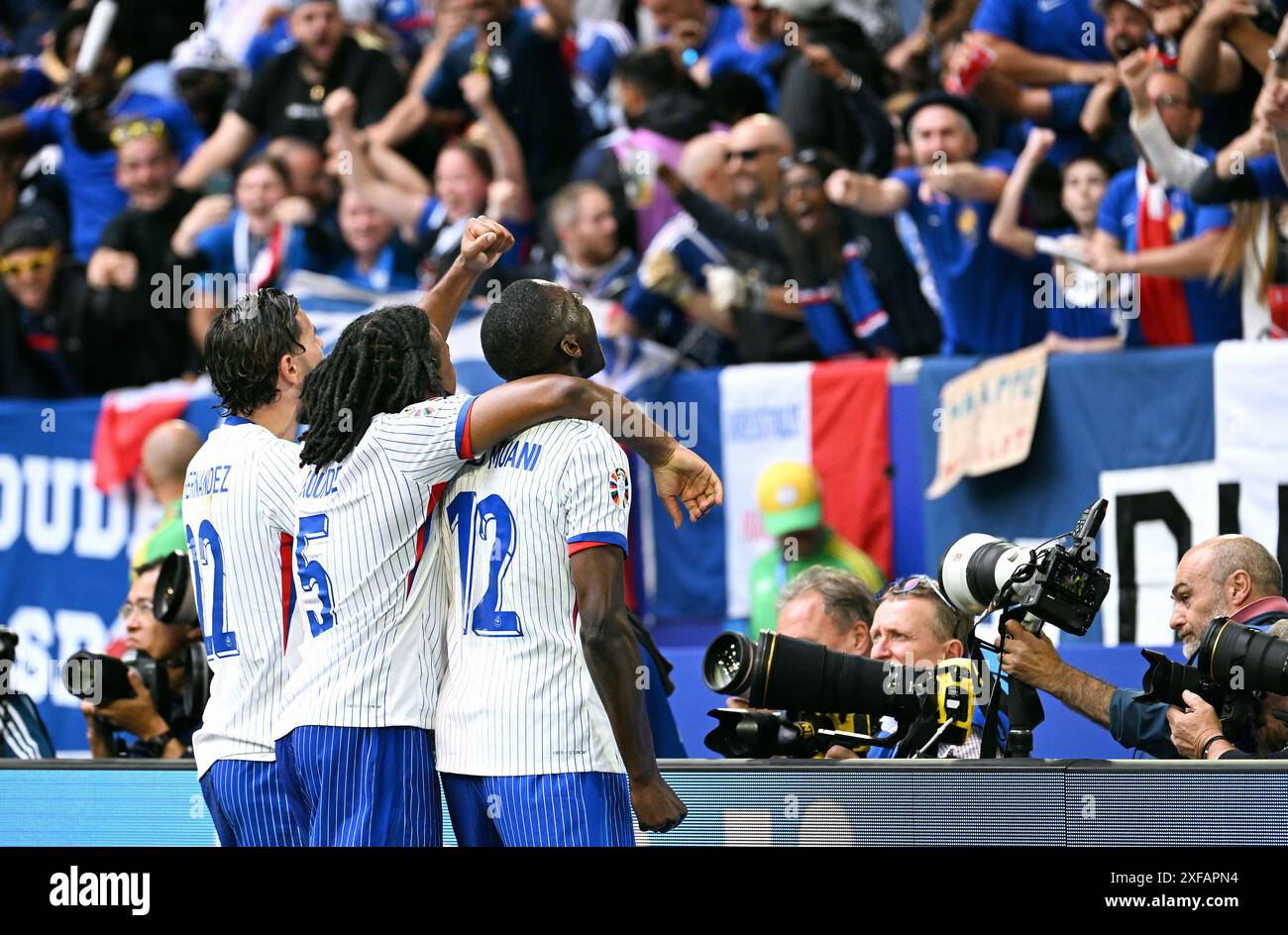 Jules Koundé and Randal Kolo Muani of, France. , . celebrate after 0-1  during the UEFA Euro 2024 Football Championship semifinal between Spain and  France on July 9, 2024 in Munich. Photo: