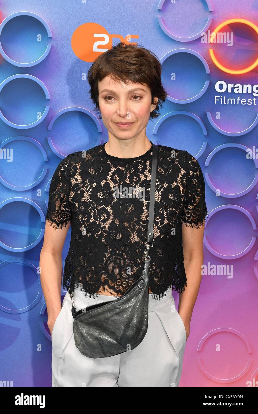 Julia Koschitz / ZDF Empfang Im Rahmen Des Filmfest Mnchen / Hugos / Filmfest 2024 / Mnchen