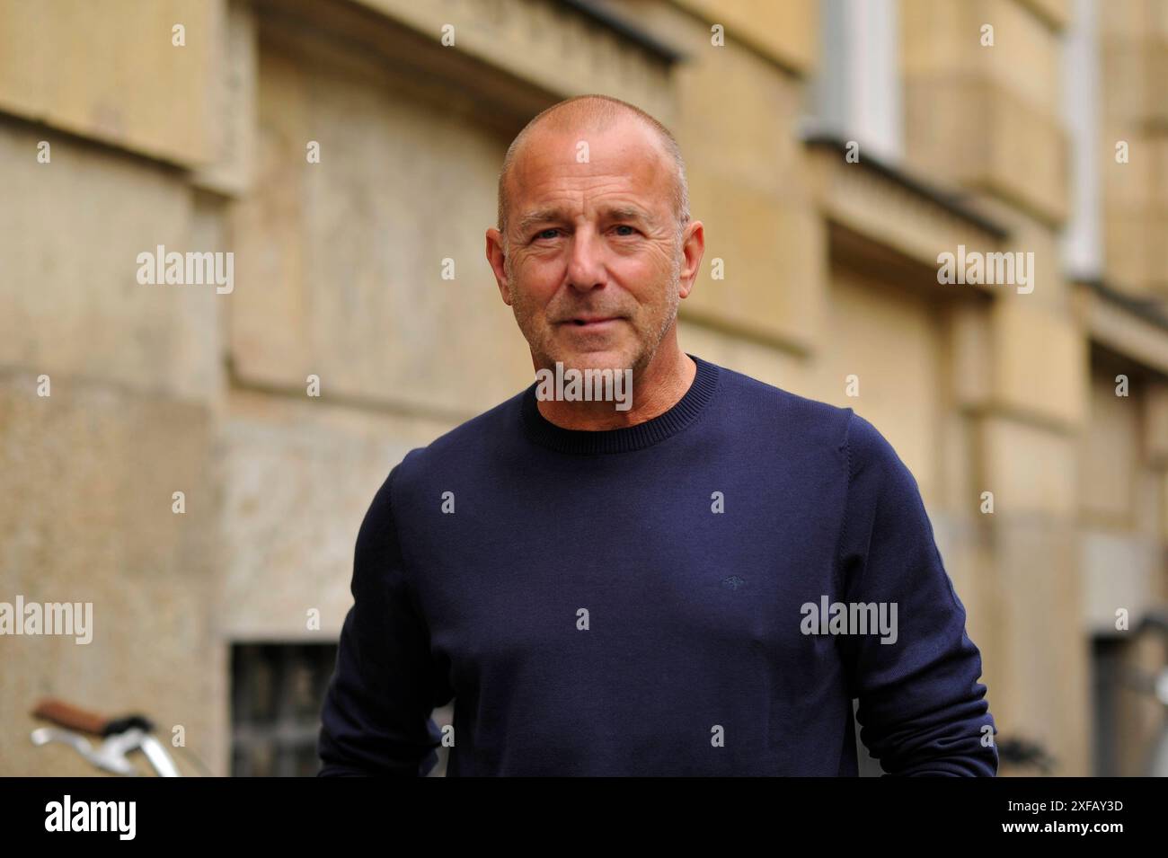 Heino Ferch 2024: Wife, Net Worth, Tattoos, Smoking – TGJNC