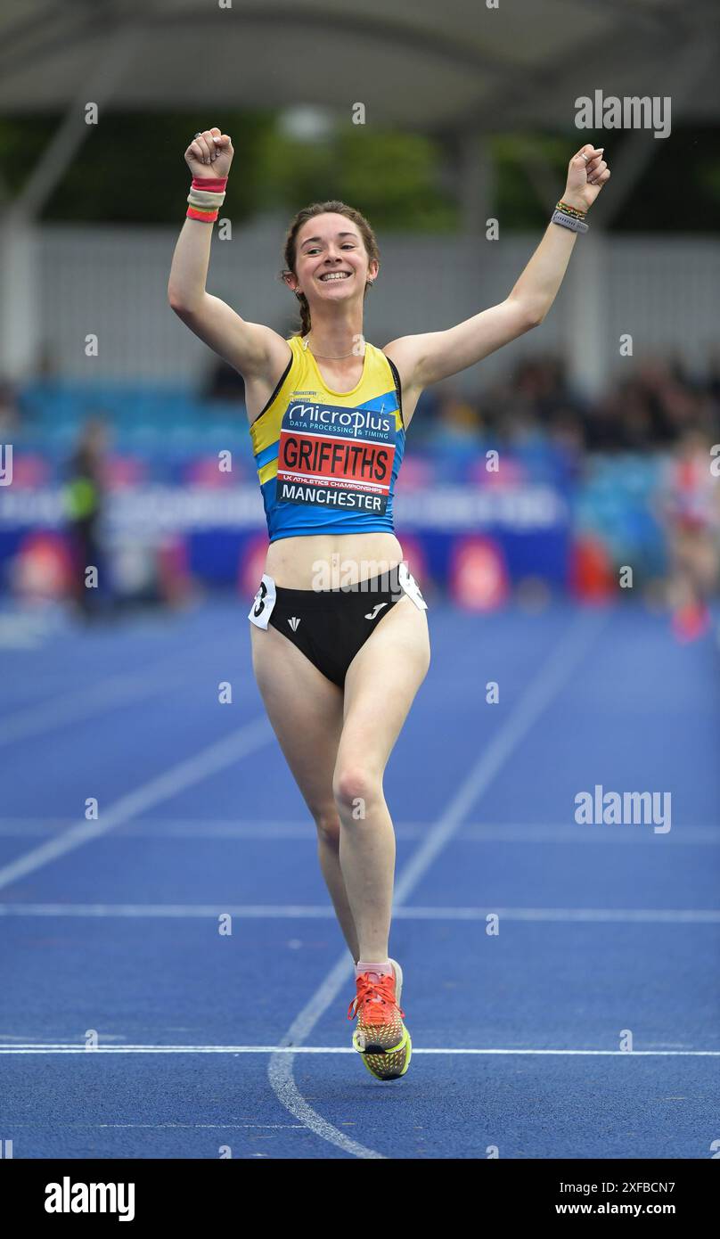 Gracie Griffiths of Pembrokeshire Harriers competing in the women's ...