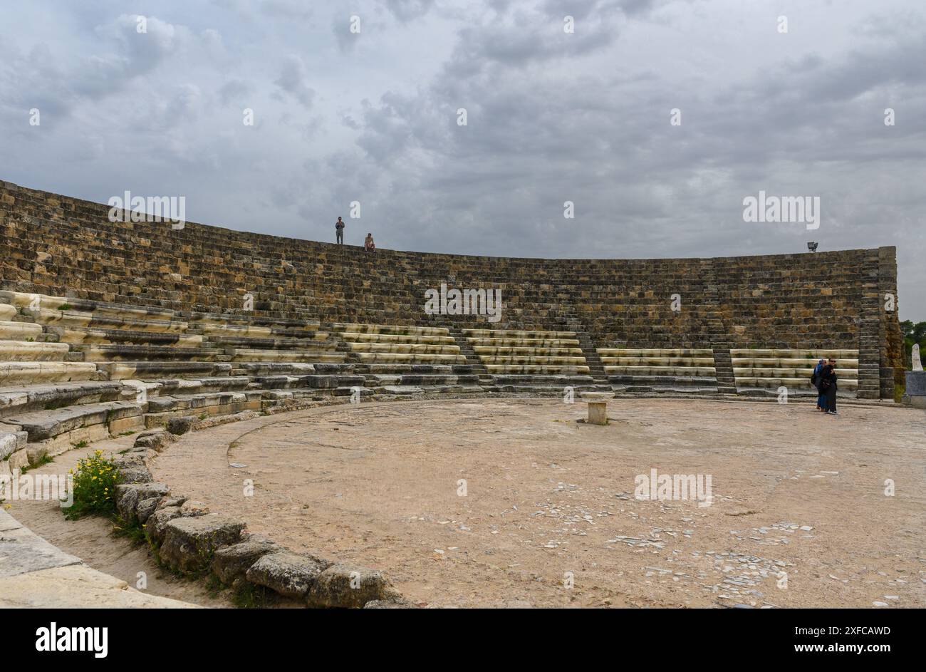Statue columns salamis roman ruins hi-res stock photography and images ...