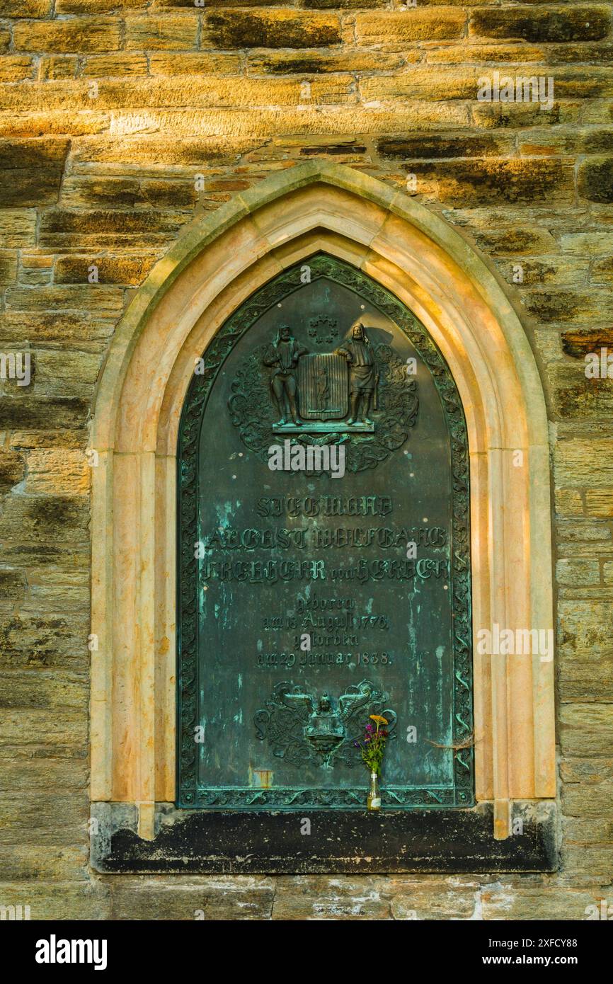 INNSBRUCK, image size:866x1390