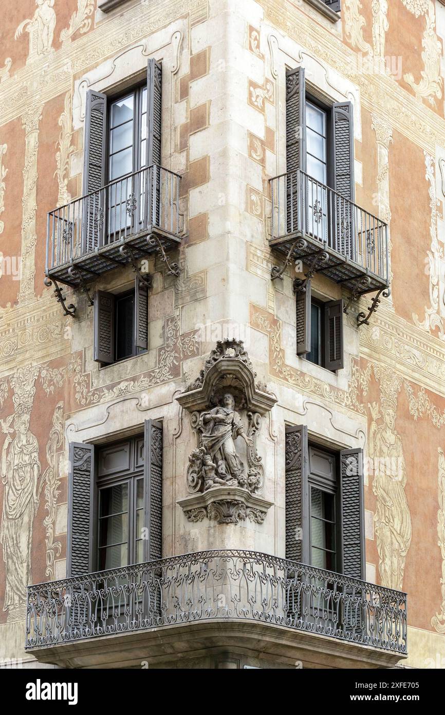Atlantes statue detail hi-res stock photography and images - Alamy