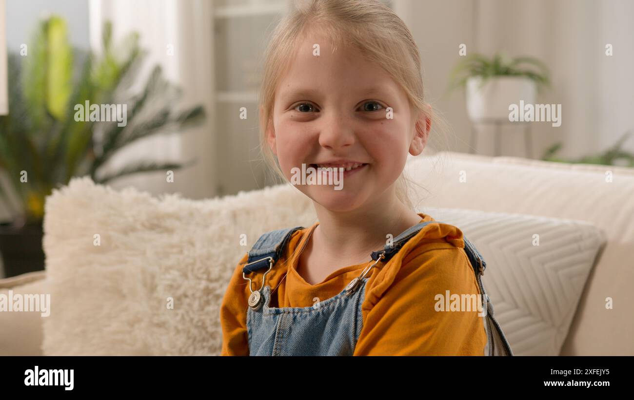 Preteen girl posing into room hi-res stock photography and images - Alamy