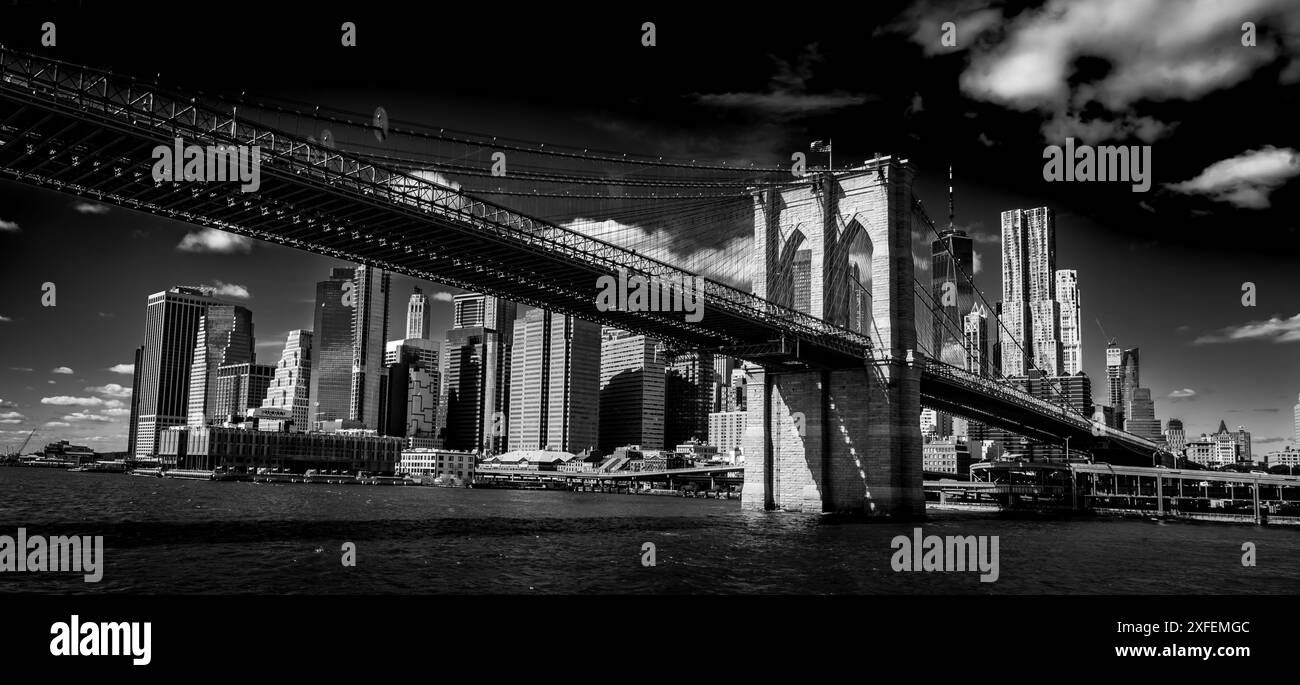 Brooklyn Bridge and New York Skyline Stock Photo - Alamy