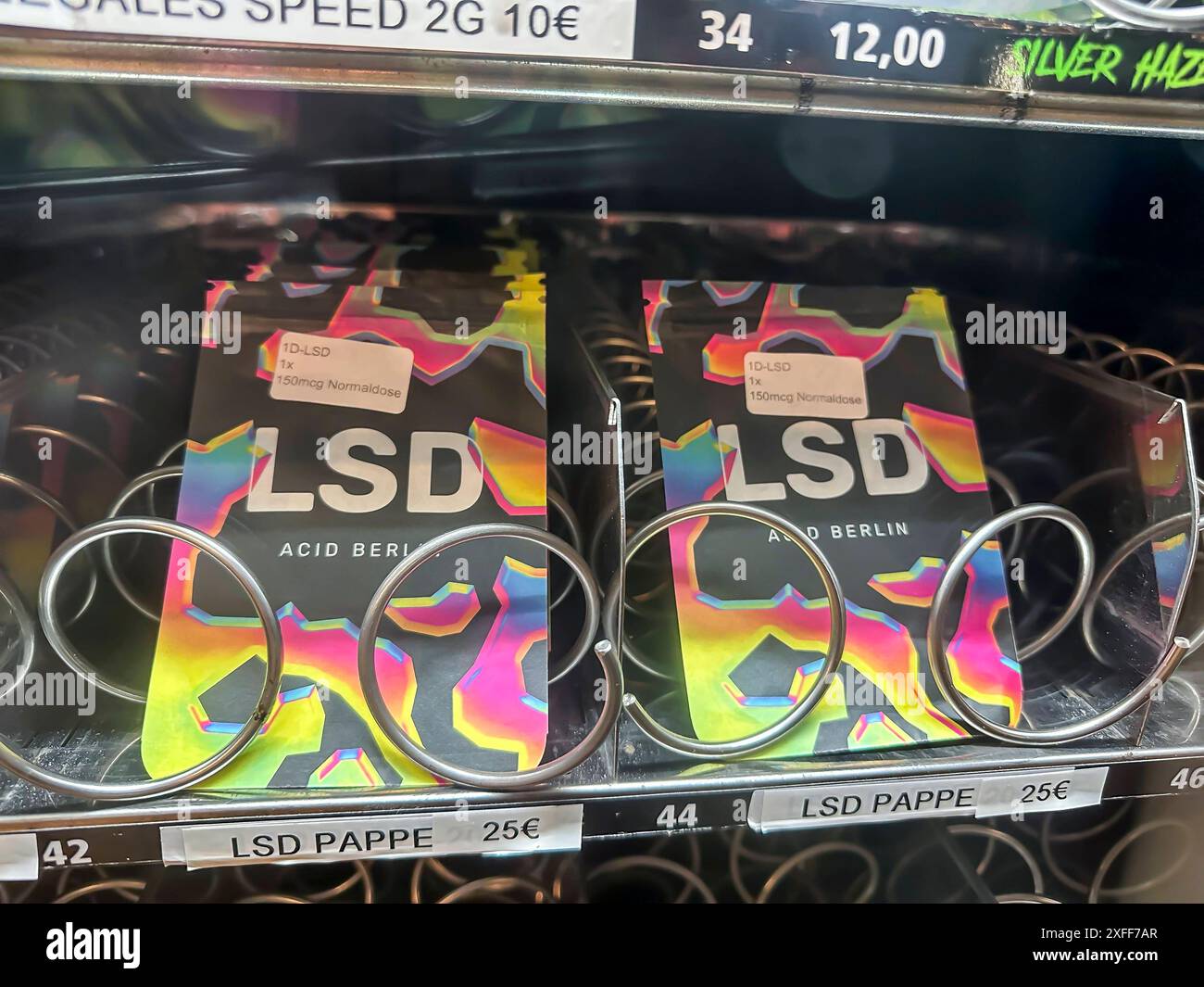 Legales LSD aus dem Automat. Verkaufsautomat in Stuttgart. Das LSD ...
