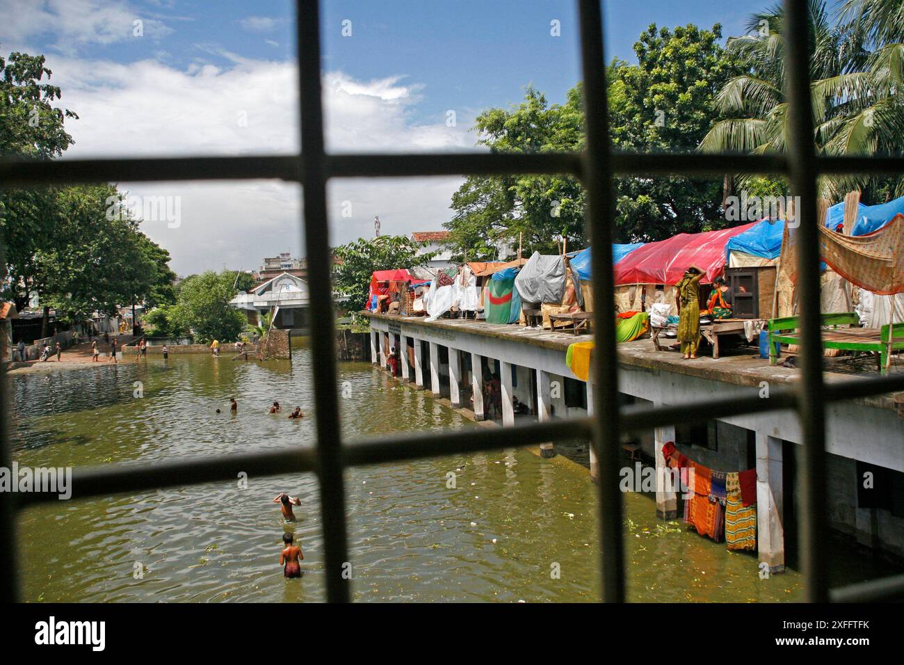 Dhaka Flood Hi Res Stock Photography And Images Alamy