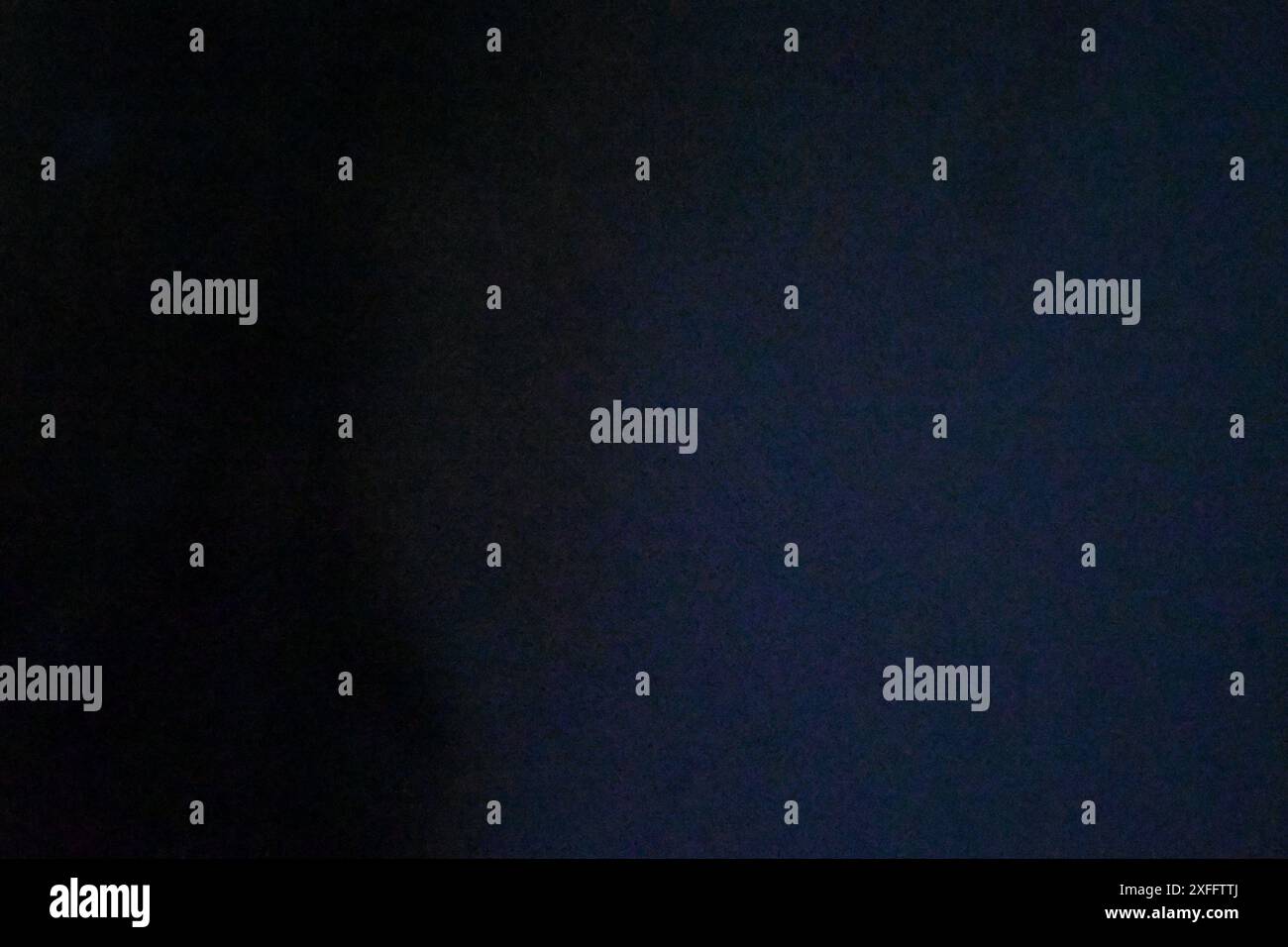 Black backdrops hi-res stock photography and images - Alamy
