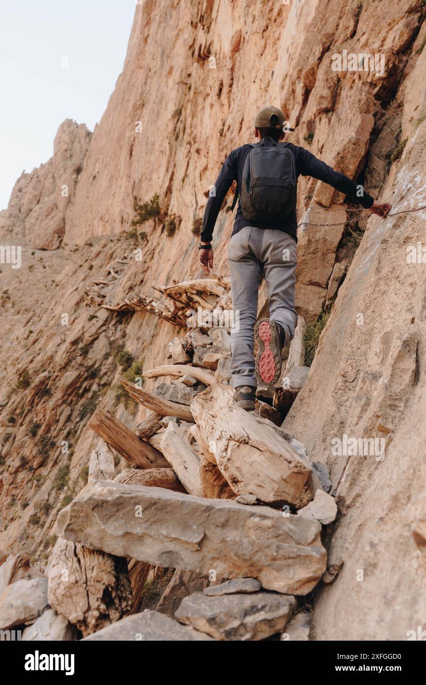 Ginekologning ofisida qozgalish va orgazm haqida onlayn porno tomosha qiling.