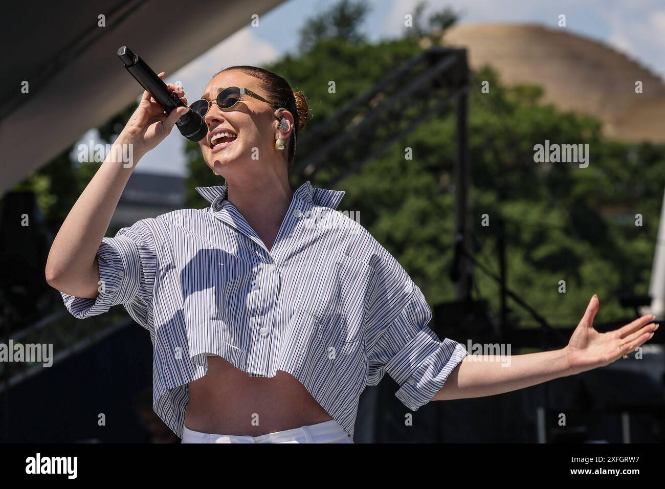 Lorem Singer Washington, DC, United States. 03rd July, 2024. Singer Loren Allred ...